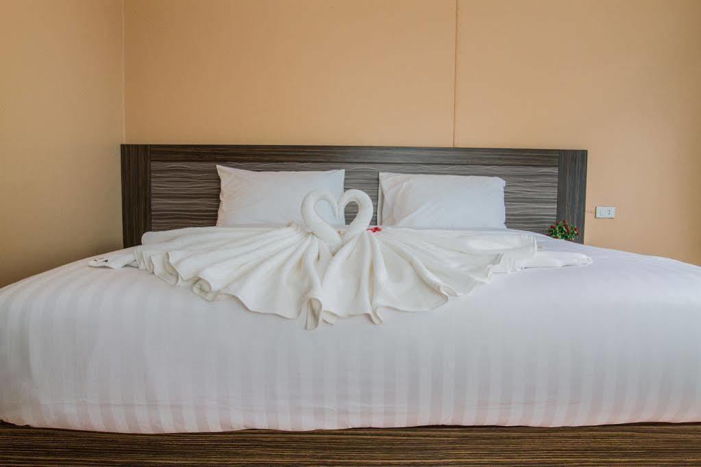 Hanuman Residence Phuket Bagian luar foto