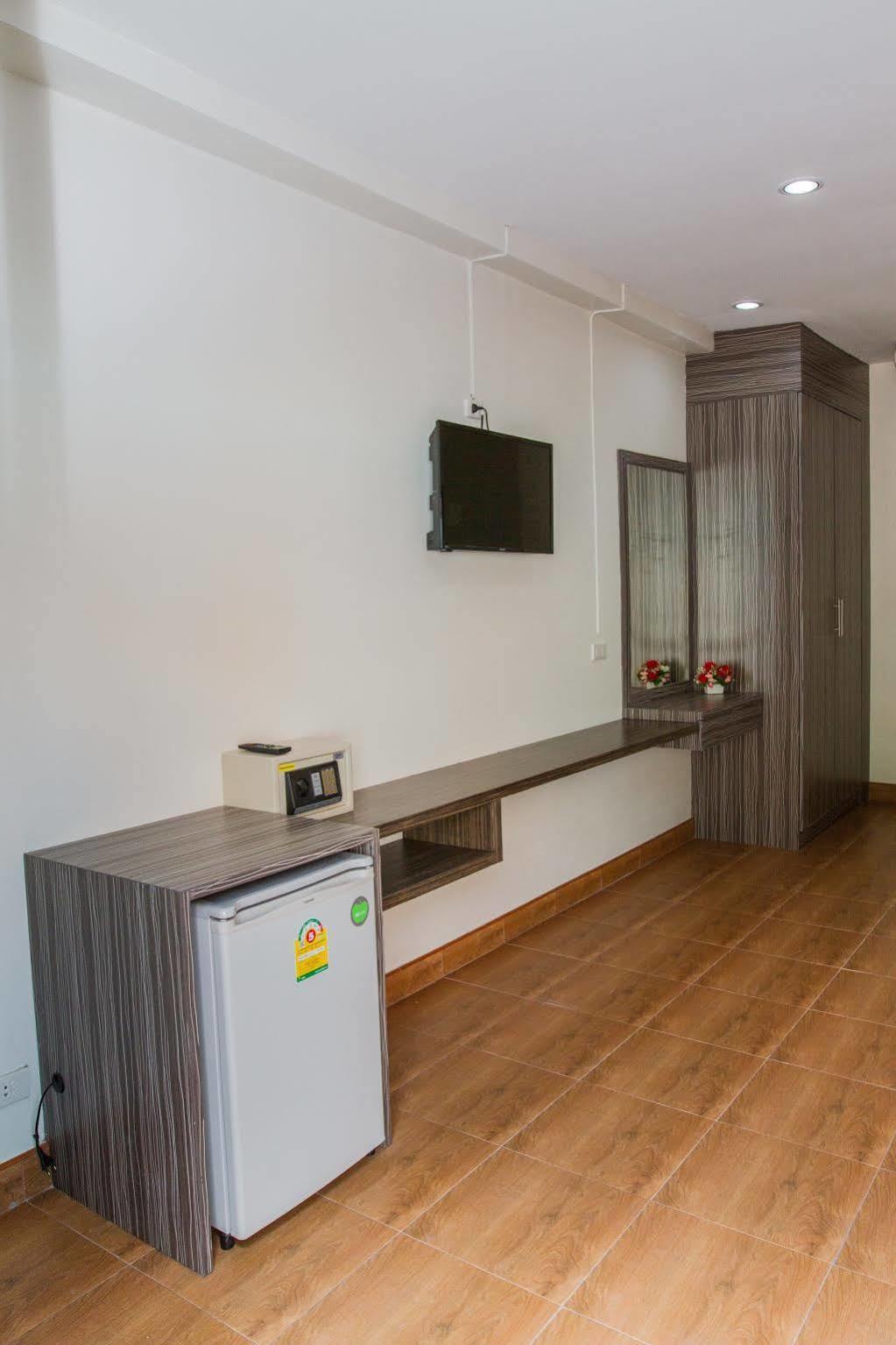 Hanuman Residence Phuket Bagian luar foto